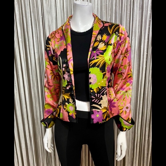 🔻SALE🔻JS COLLECTIONS🔹EXCELLENT CONDITION • Silk - Picture 3 of 10